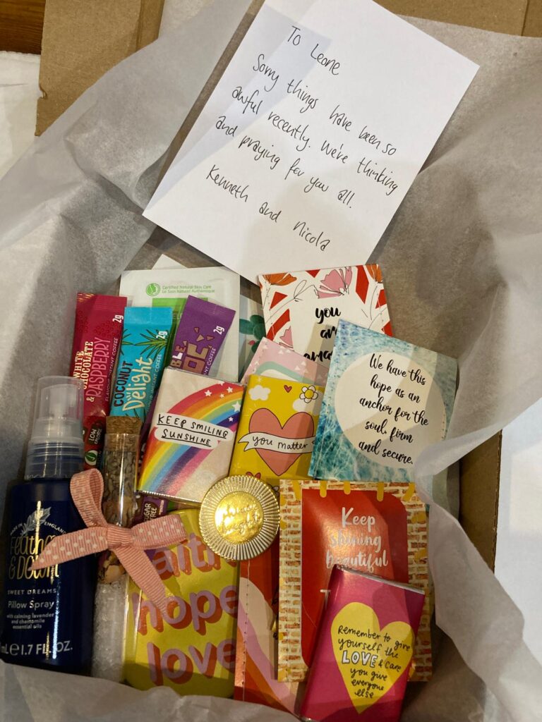 Large Gift Box – Gift of encouragement